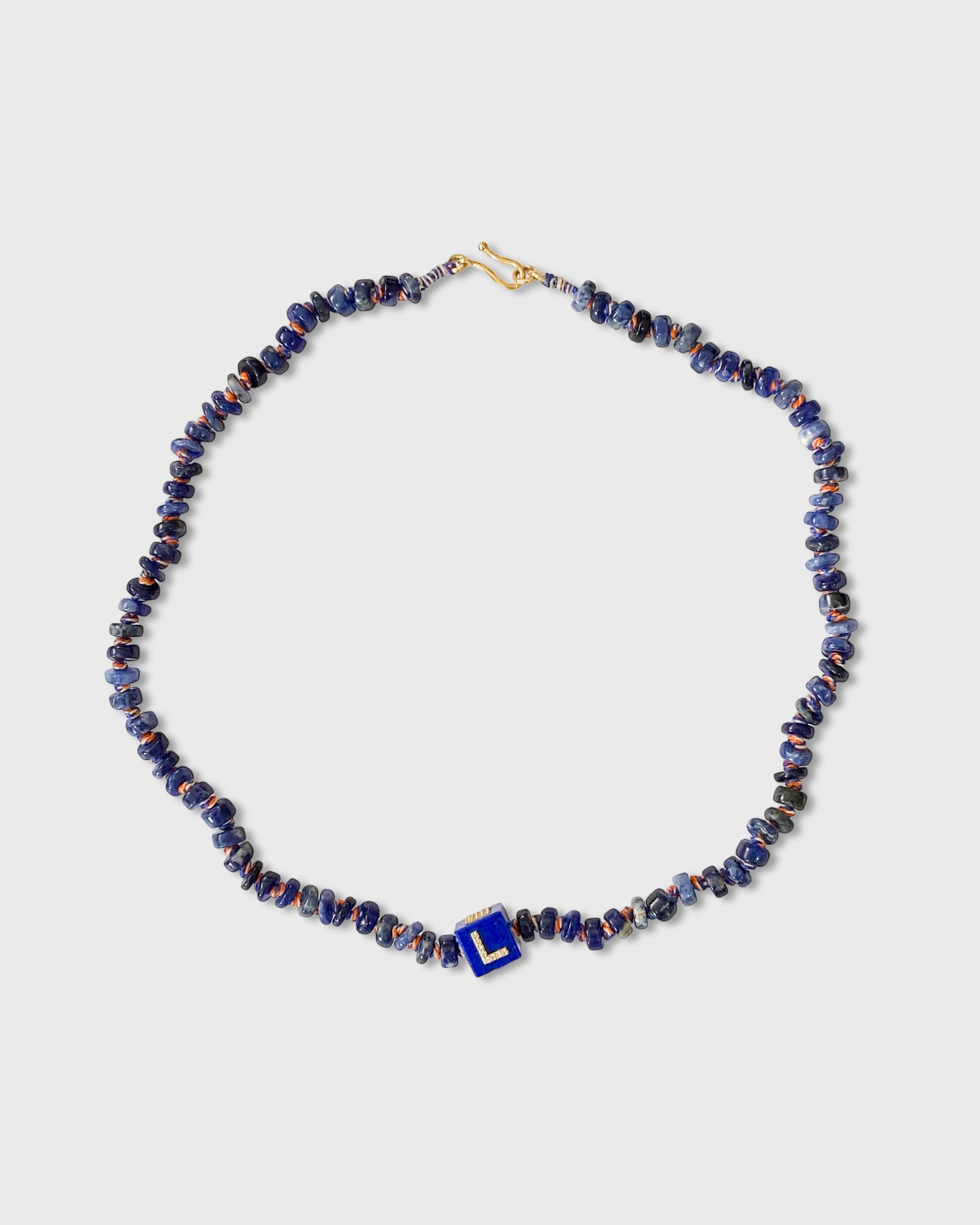 Collier Cubix LOVE en cordon coton perle de pierre fine lapis sodalite et pierre précieuse diamant et or 9k - bleu - Tamara Taichman