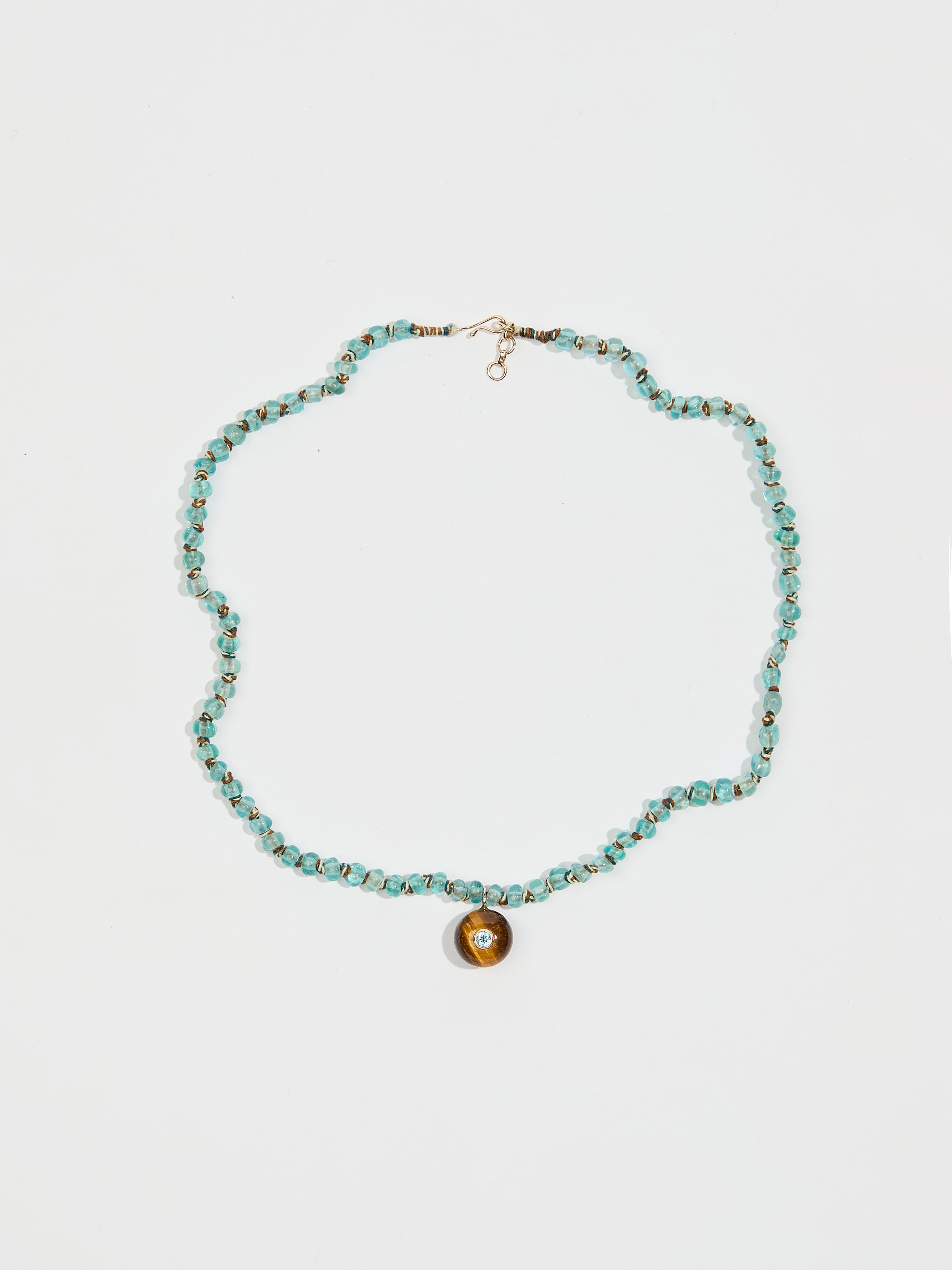 Collier Candy avec cordon en coton pierre fine apatite oeil de tigre aigue-marine et or 9k - bleu et marron - Tamara Taichman