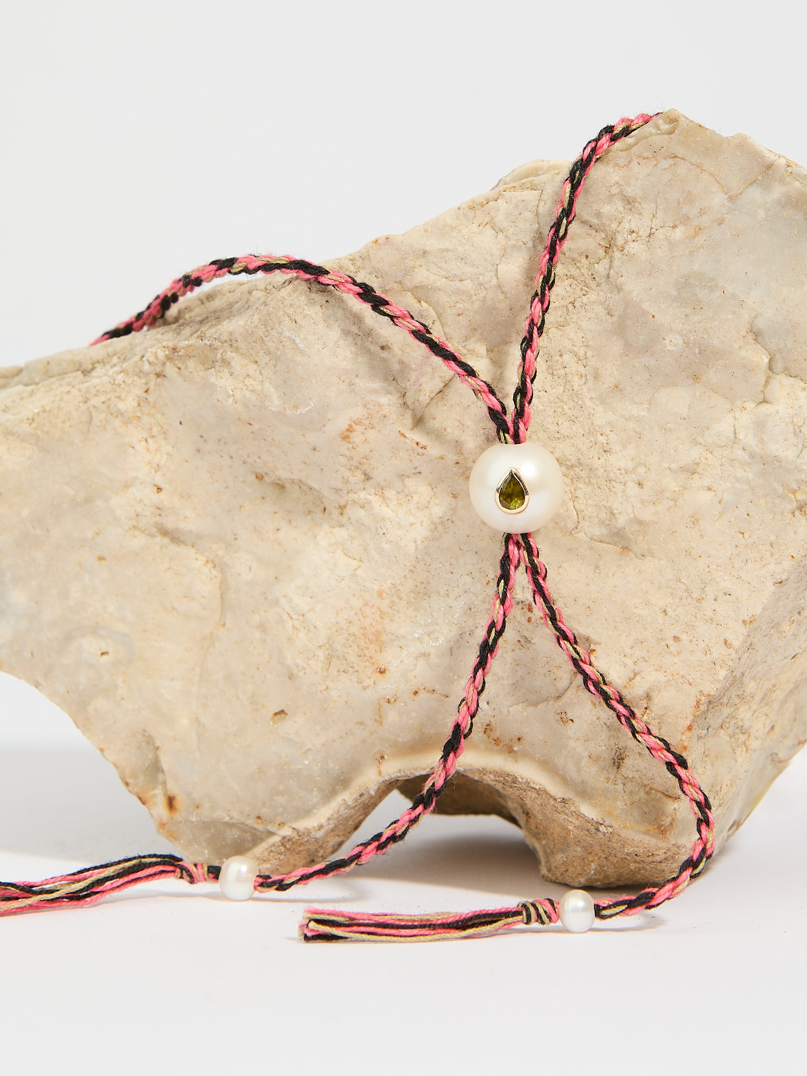Collier Scarlett avec cordon en coton perle pierre fine tourmaline et or 9k - rose - Tamara Taichman