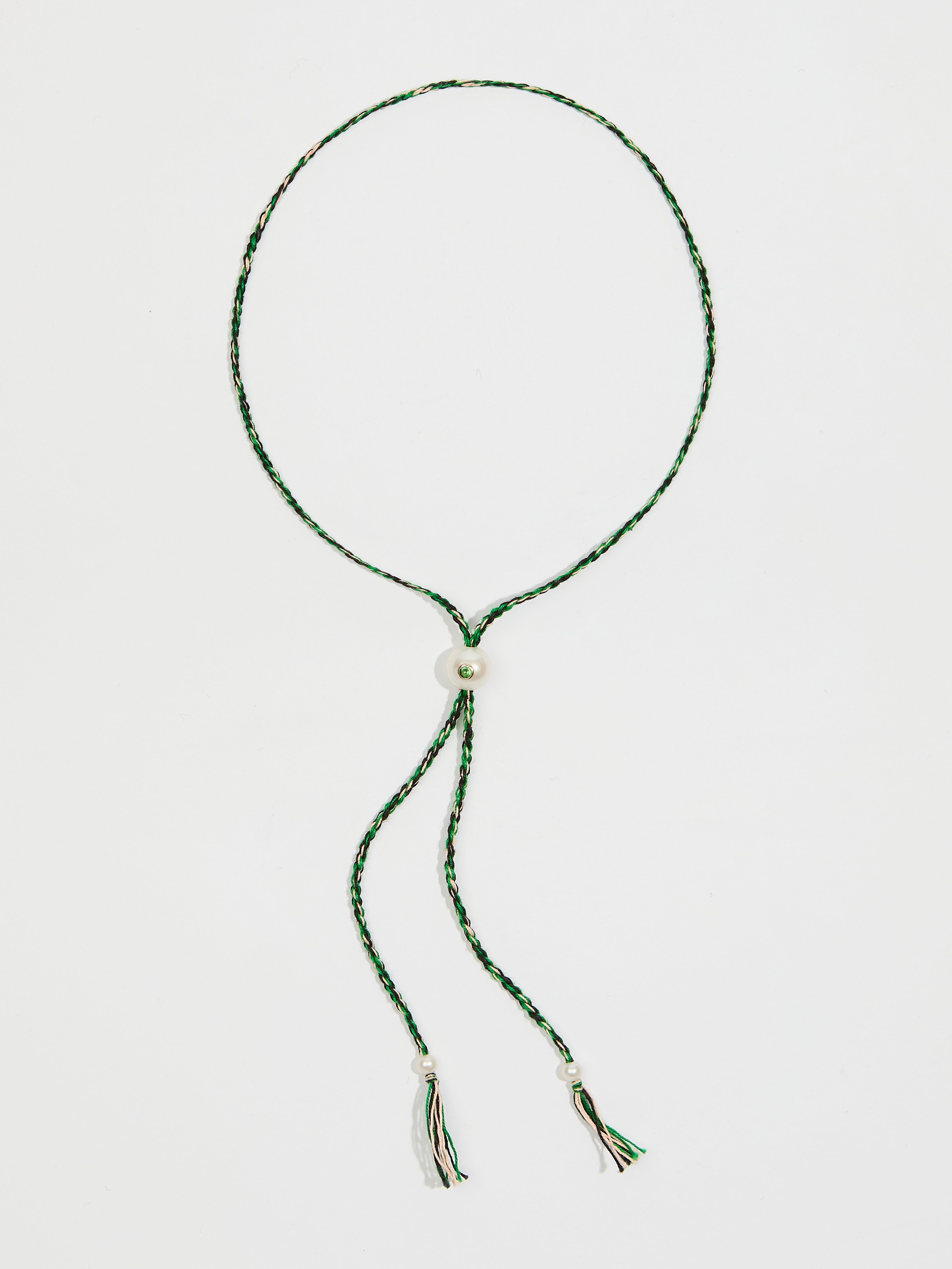 Collier Scarlett avec cordon en coton perle pierre fine tsavorite et or 9k - vert - Tamara Taichman