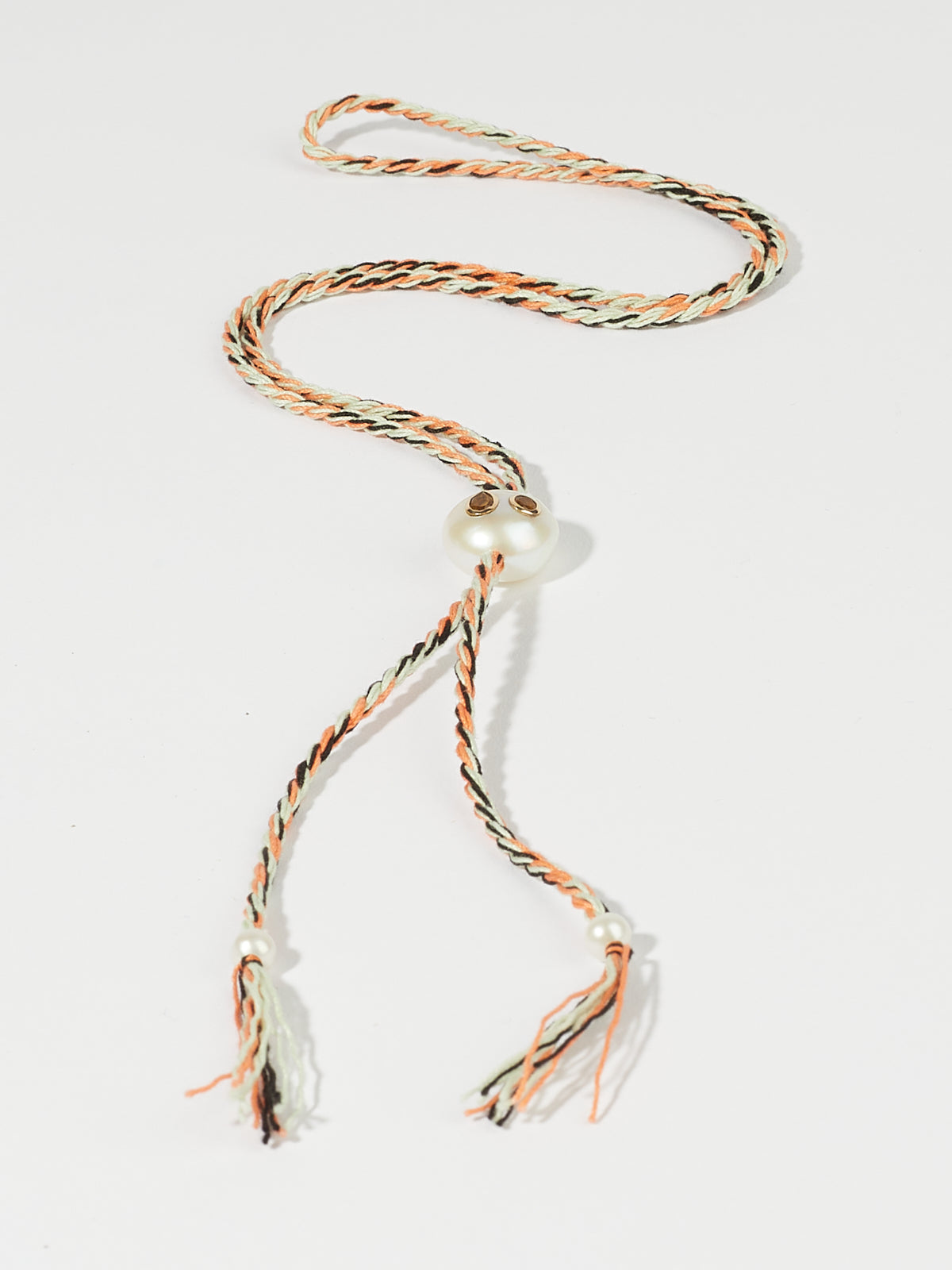 Collier Scarlett avec cordon en coton perle pierre fine grenat et or 9k - marron - Tamara Taichman
