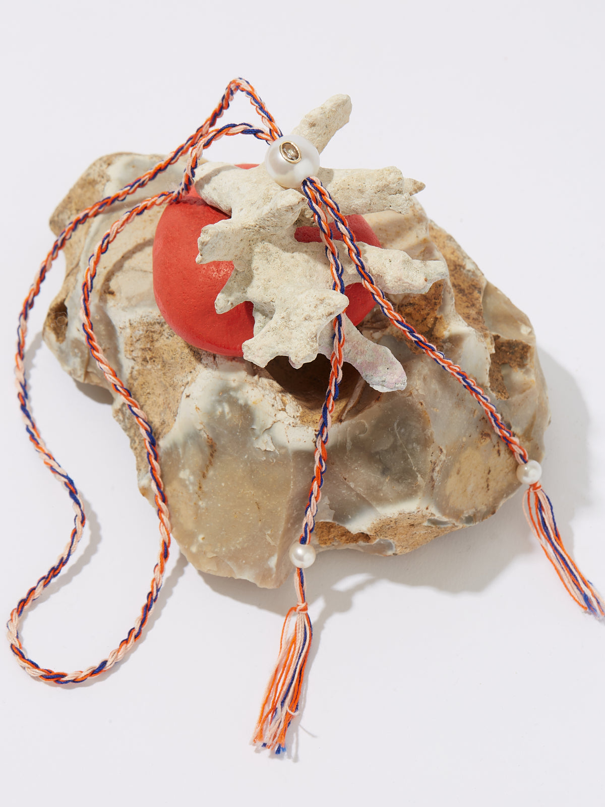 Collier Scarlett avec cordon en coton perle pierre fine citrine et or 9k - orange et bleu - Tamara Taichman