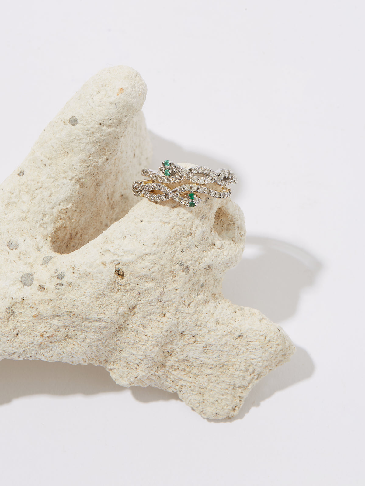 Eve diamond ring